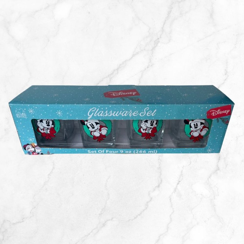 Disney Set Of 4 Glassware Set Christmas Edition Set